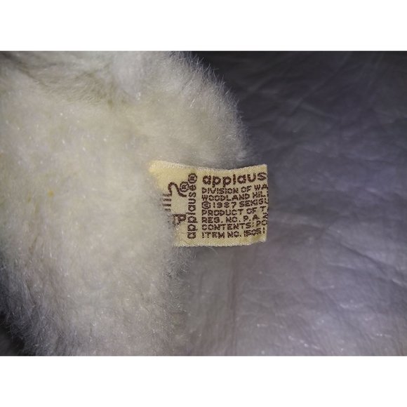 VTG  1987 Applause White Lamb Red Bow Sleeping Shotzy Musical Stuffed Plush RARE - Picture 8 of 10